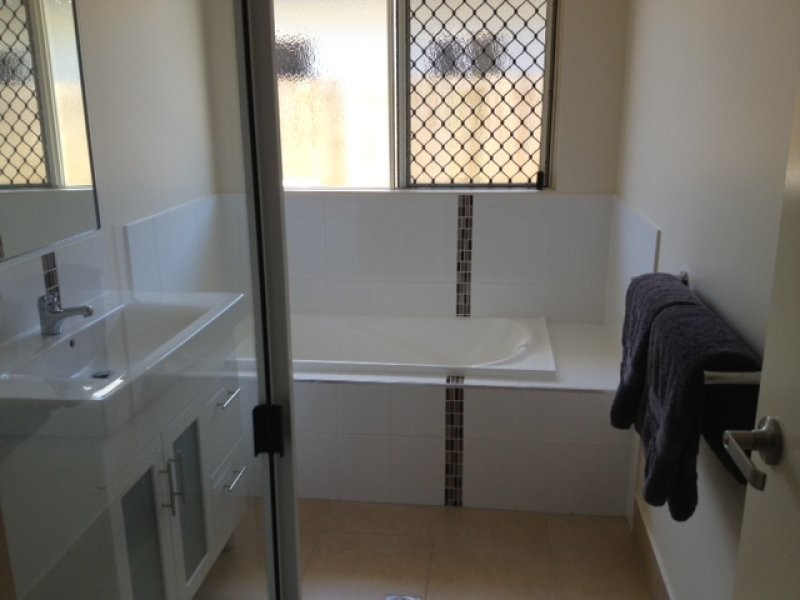 2 Second Close, Bowen QLD 4805