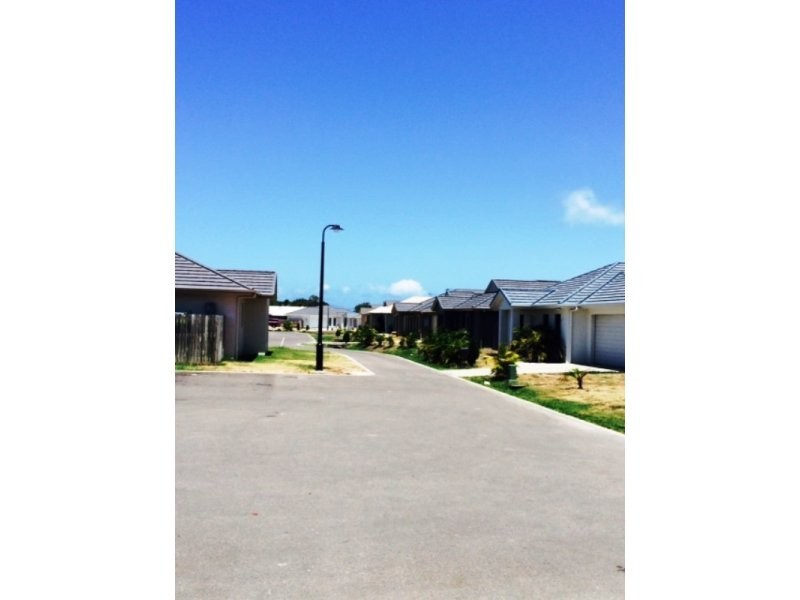 2 Second Close, Bowen QLD 4805