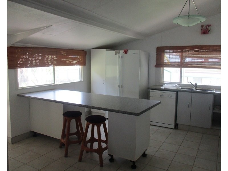 24 Seventh Avenue, Scottville QLD 4804