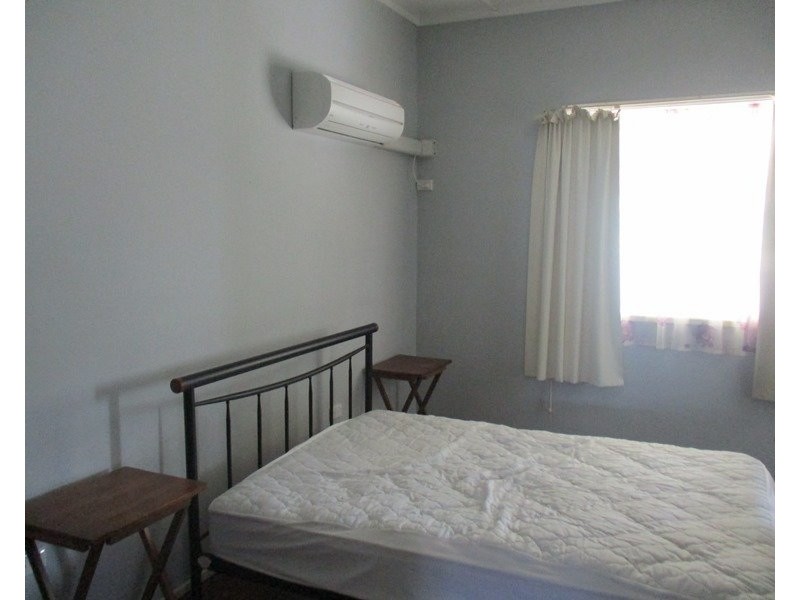 24 Seventh Avenue, Scottville QLD 4804