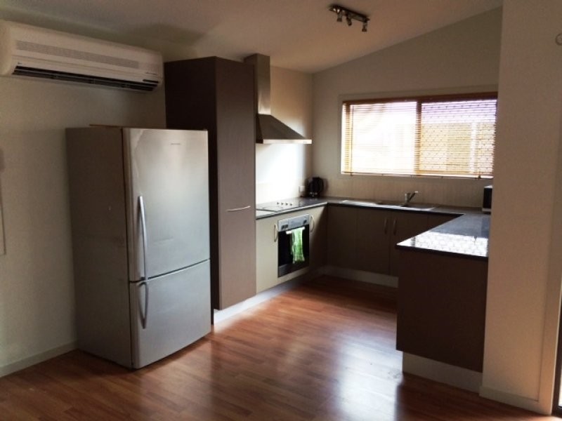 2/32 St Kilda Street, Bowen QLD 4805