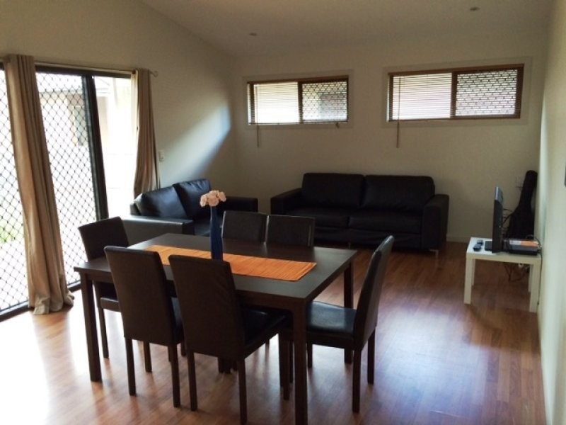 2/32 St Kilda Street, Bowen QLD 4805