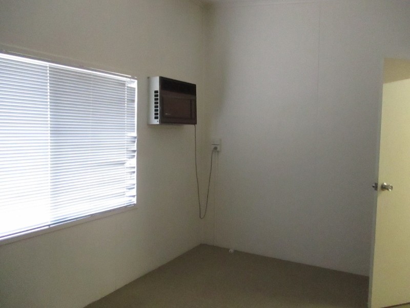 28 Henderson Street, Collinsville QLD 4804