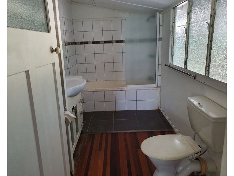 1 Pelican Street, Collinsville QLD 4804