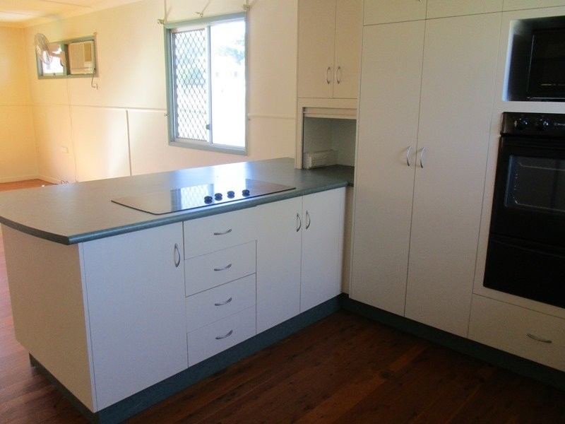 3 Cunningham Street, Collinsville QLD 4804