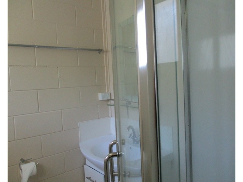 2/17 Blake Street, Collinsville QLD 4804