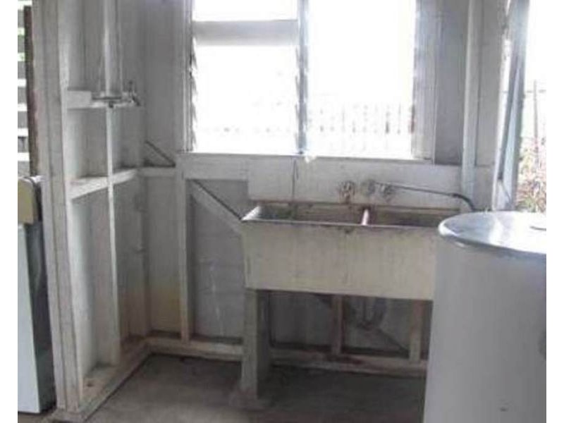 26 Gralton Street, Collinsville QLD 4804