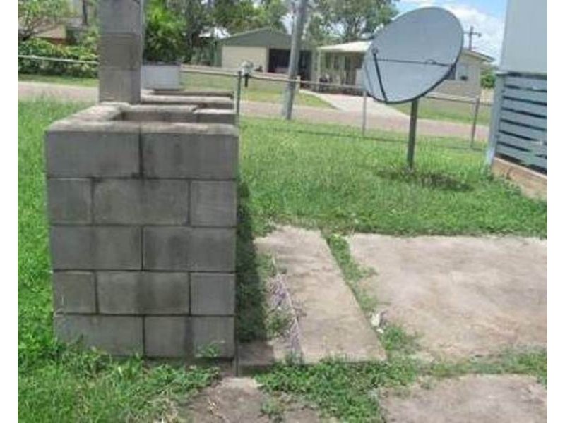 26 Gralton Street, Collinsville QLD 4804