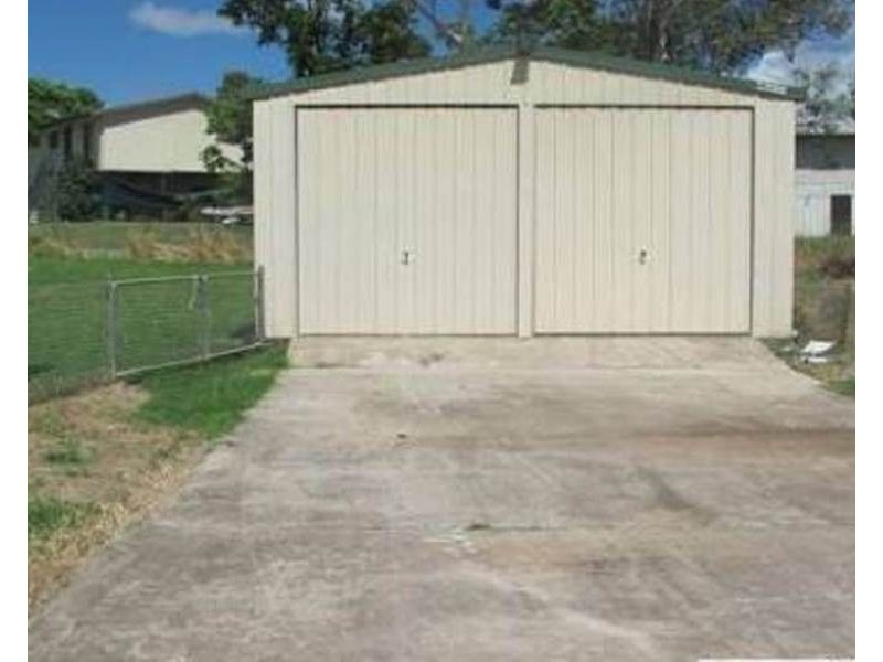 12 Shrubsole Street, Collinsville QLD 4804