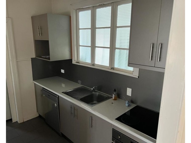 22 Third Avenue, Scottville QLD 4804