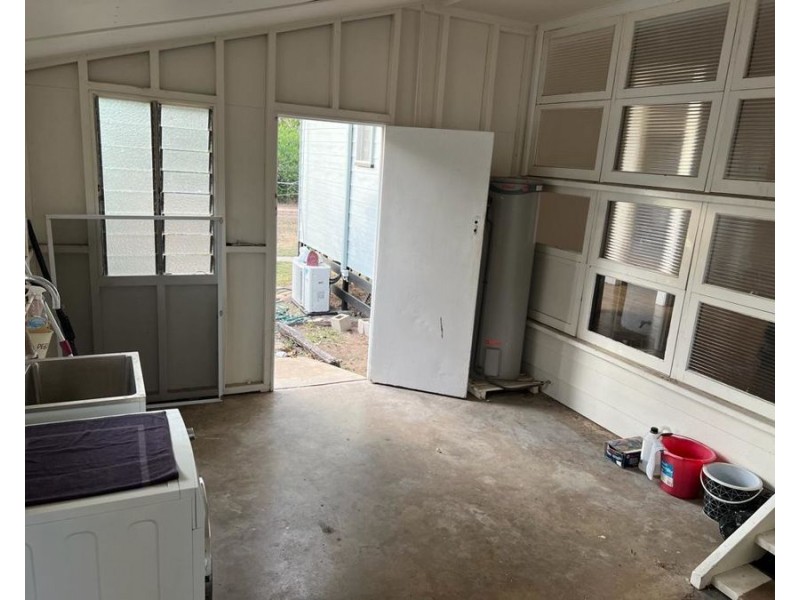 22 Third Avenue, Scottville QLD 4804