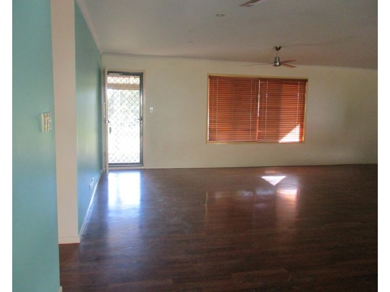 15 Miller Street, Collinsville QLD 4804