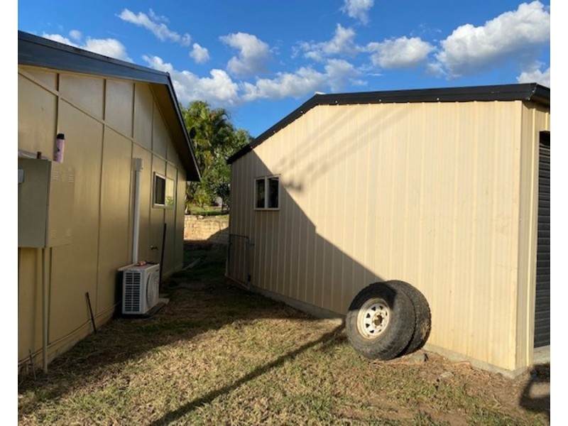 15 Miller Street, Collinsville QLD 4804