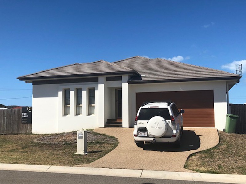 14 Baker Street, Bowen QLD 4805