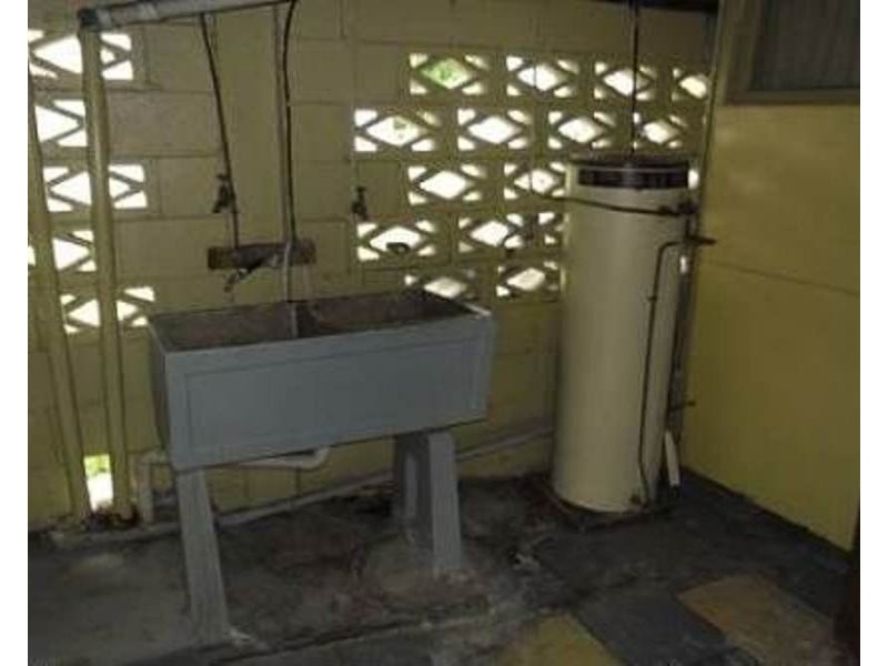 20 Belmore Street, Collinsville QLD 4804