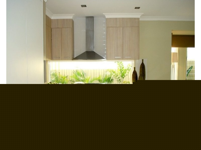 13 Crofton Street, Bowen QLD 4805