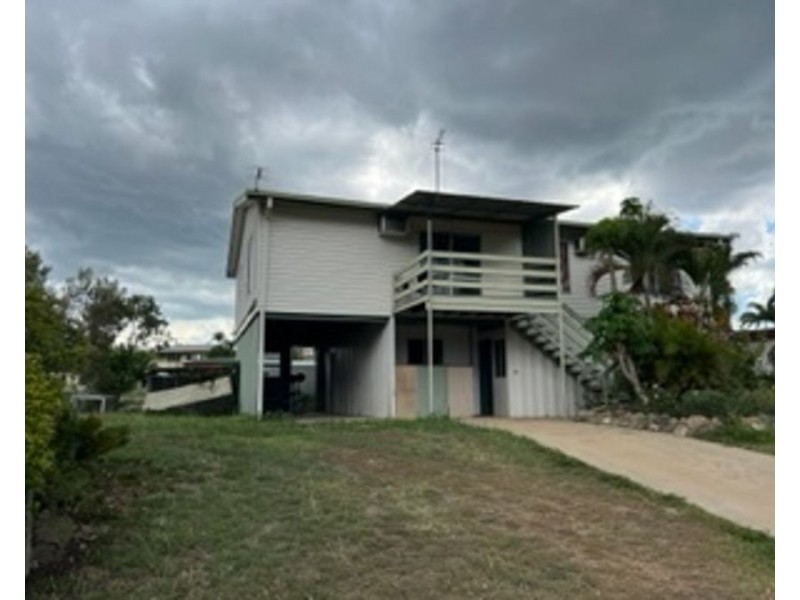 33 Walker Street, Collinsville QLD 4804