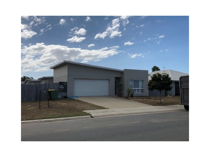 47 Scenic Crescent, Bowen QLD 4805