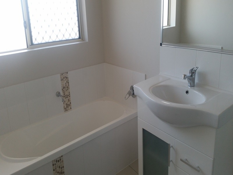 16 Seabreeze Crescent, Bowen QLD 4805