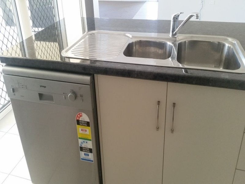 16 Seabreeze Crescent, Bowen QLD 4805