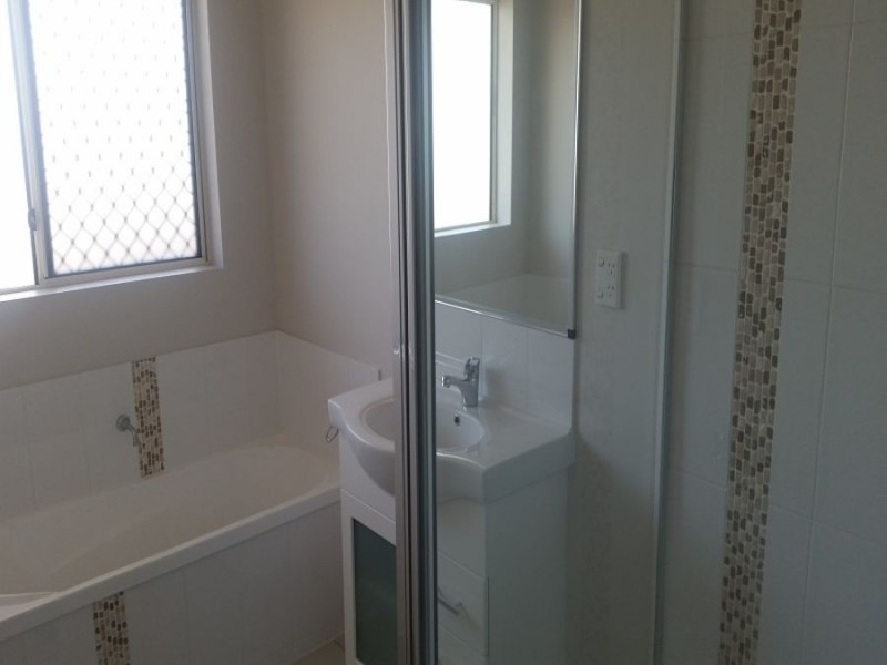 16 Seabreeze Crescent, Bowen QLD 4805