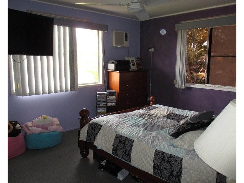 28 Eleventh Avenue, Scottville QLD 4804