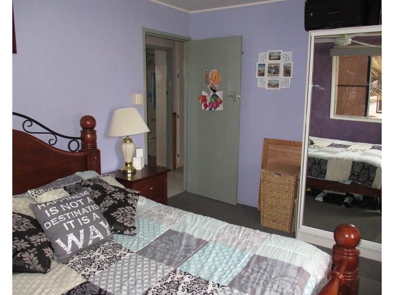 28 Eleventh Avenue, Scottville QLD 4804