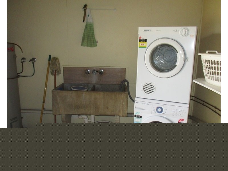 28 Eleventh Avenue, Scottville QLD 4804