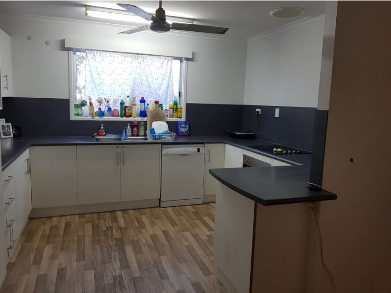 12 Shrubsole Street, Collinsville QLD 4804
