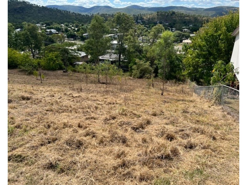 5 Ruff Court, Collinsville QLD 4804