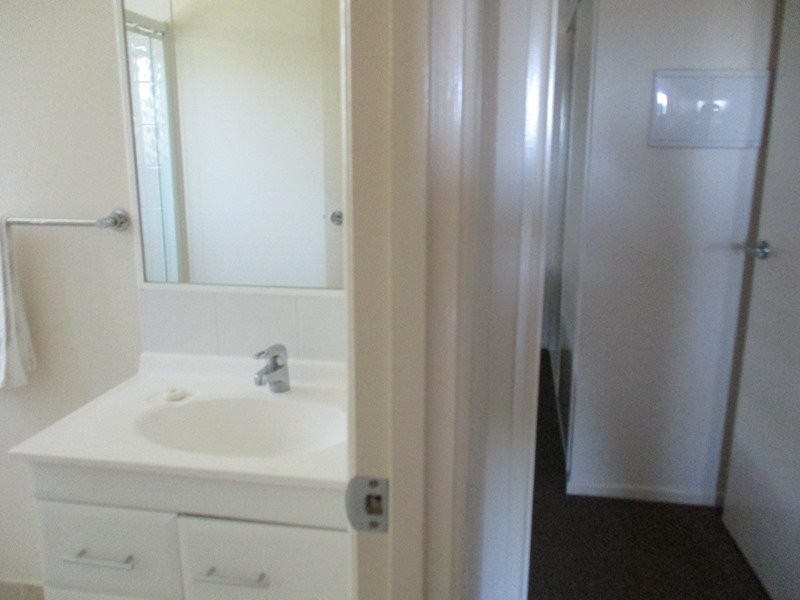 4 26 Sonoma Street, Collinsville QLD 4804