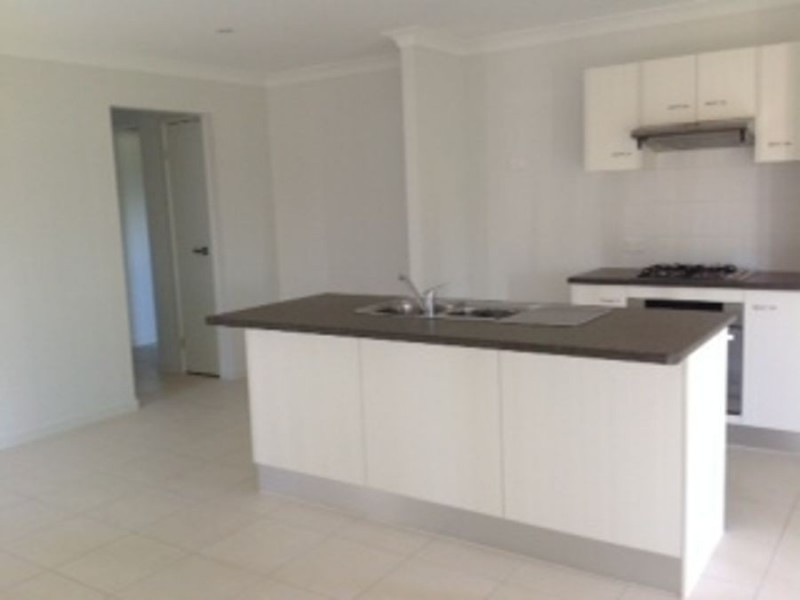 1 Crofton Street, Bowen QLD 4805