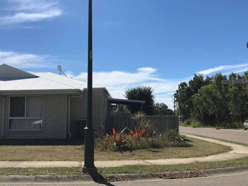 1 Crofton Street, Bowen QLD 4805