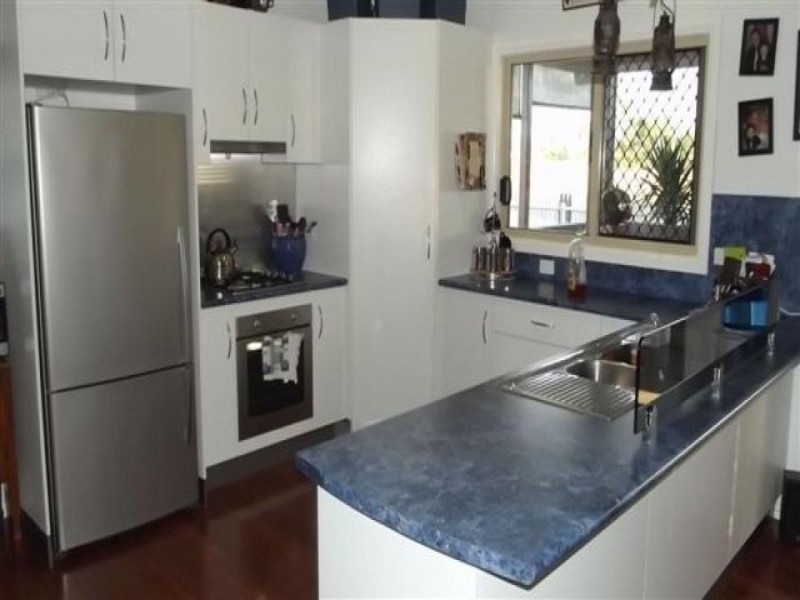 1 Station Street, Collinsville QLD 4804