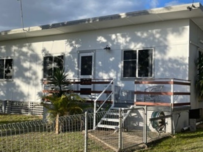 30 Gralton Street, Collinsville QLD 4804