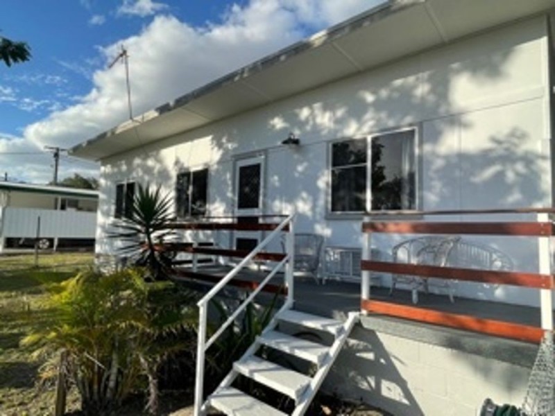 30 Gralton Street, Collinsville QLD 4804