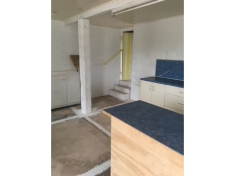 11 Leichhardt Street, Collinsville QLD 4804