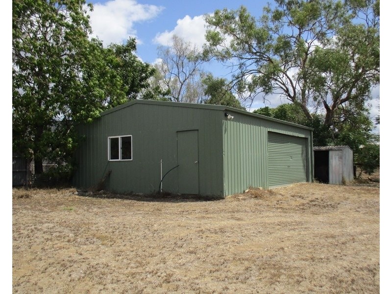 7 Short Street, Collinsville QLD 4804