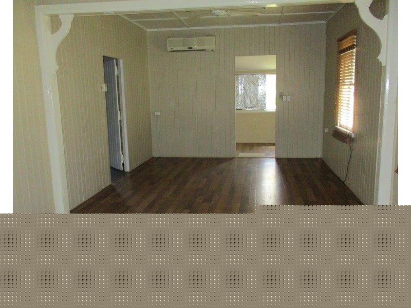 7 Short Street, Collinsville QLD 4804