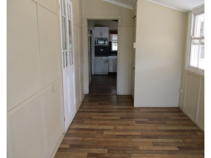 7 Short Street, Collinsville QLD 4804