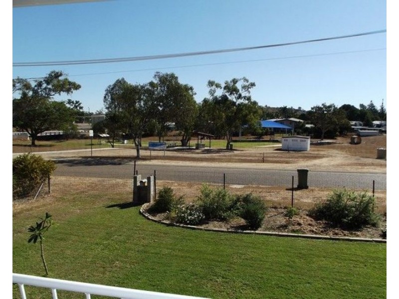 8 Davidson Street, Collinsville QLD 4804