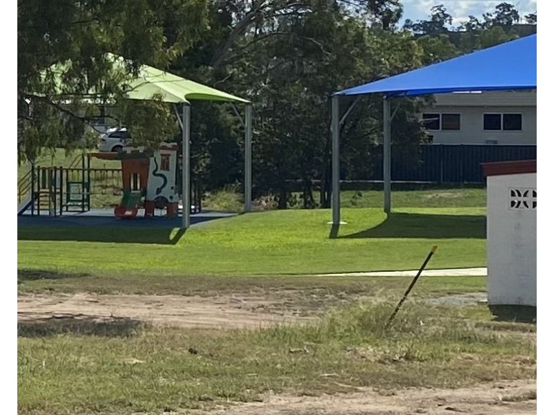 8 Davidson Street, Collinsville QLD 4804