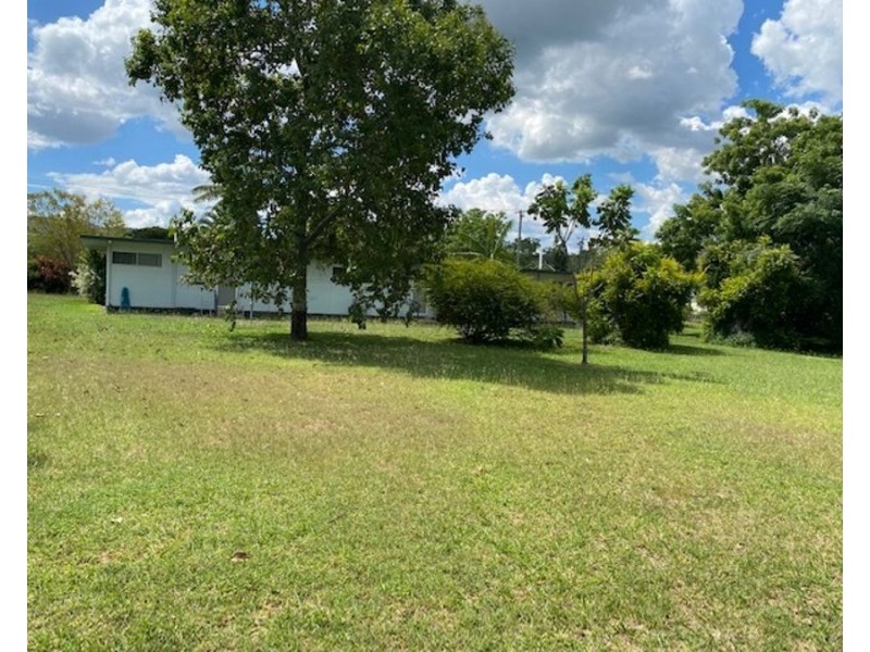 20 George Street, Collinsville QLD 4804