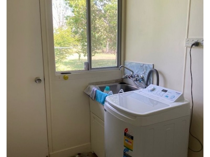 20 George Street, Collinsville QLD 4804