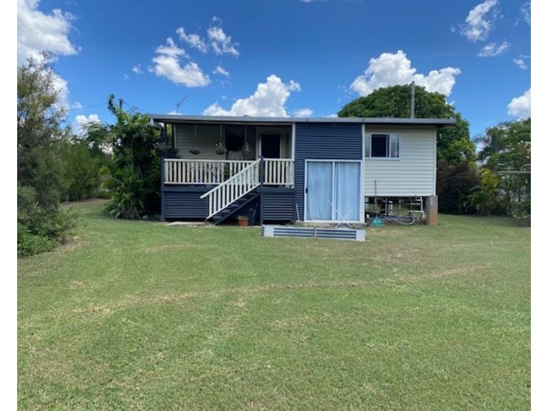 40 Belmore Street, Collinsville QLD 4804