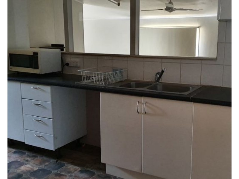 26 Henderson Street, Collinsville QLD 4804