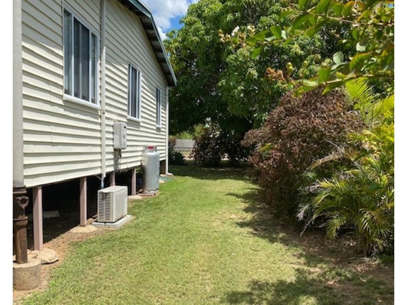 40 Belmore Street, Collinsville QLD 4804