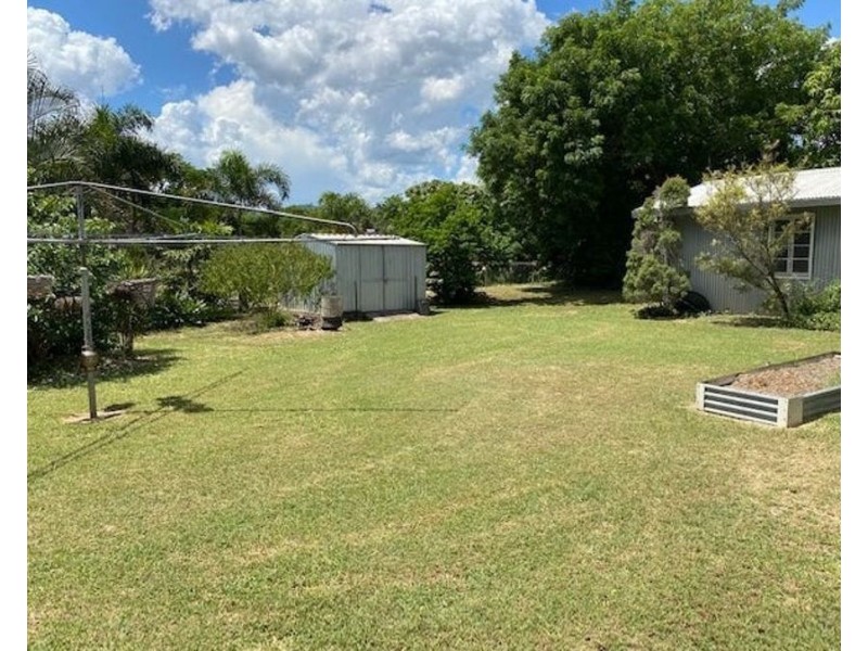 40 Belmore Street, Collinsville QLD 4804