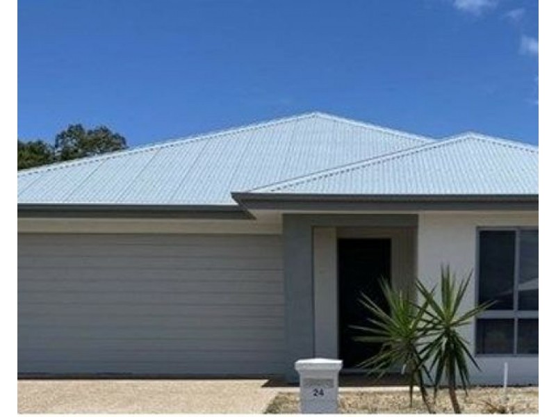 24 Duke Street, Bowen QLD 4805