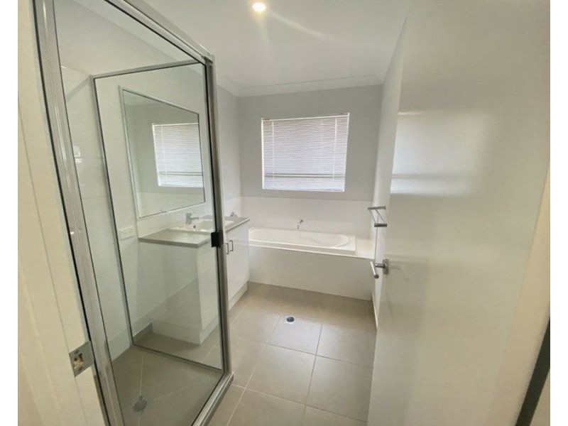 24 Duke Street, Bowen QLD 4805